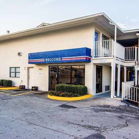 Motel 6 Chattanooga East エクステリア 写真