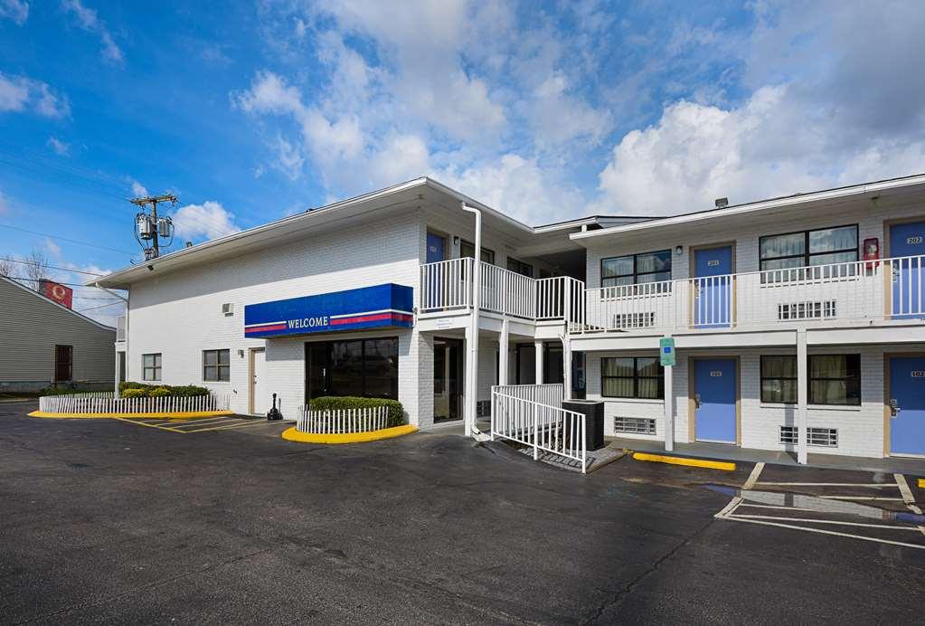 Motel 6 Chattanooga East エクステリア 写真