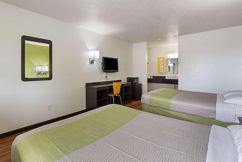 Motel 6 Chattanooga East 部屋 写真