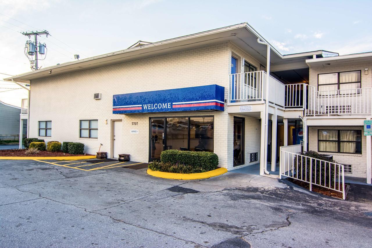 Motel 6 Chattanooga East エクステリア 写真