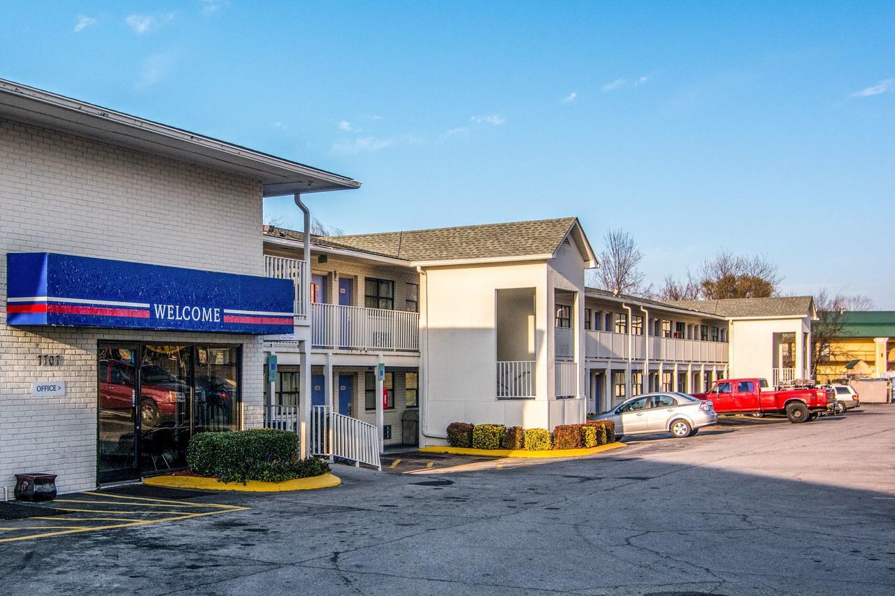 Motel 6 Chattanooga East エクステリア 写真