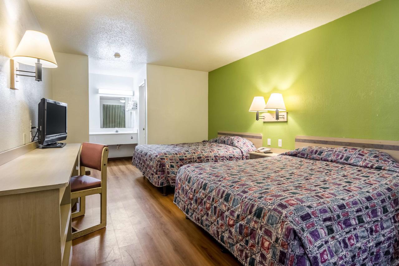 Motel 6 Chattanooga East エクステリア 写真