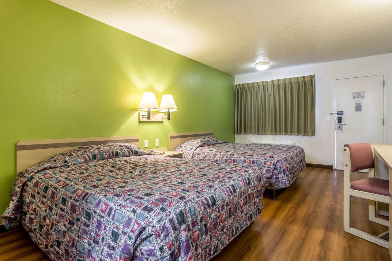 Motel 6 Chattanooga East エクステリア 写真